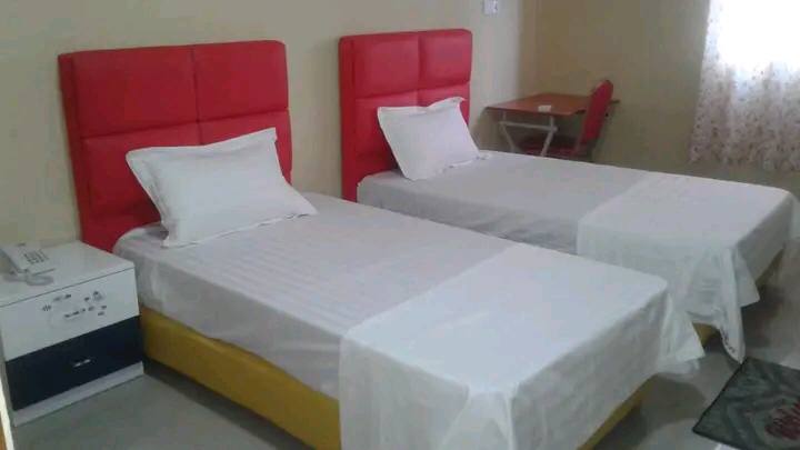 Twin Bed Suite